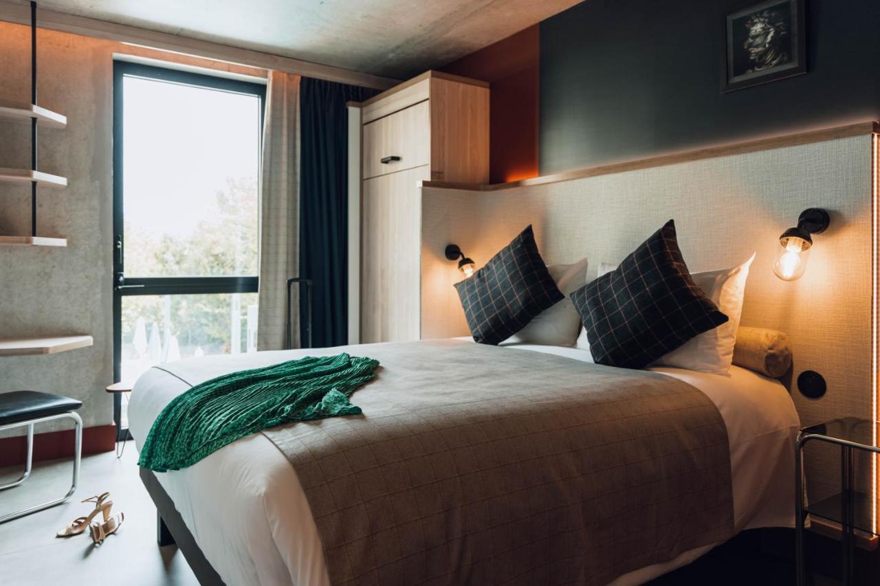 Greet Hotel La Rochelle Centre Экстерьер фото